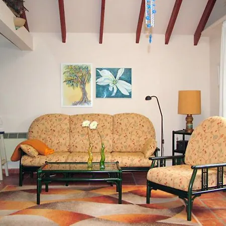 F3884 Studio In El Tanque Caleta de Interian