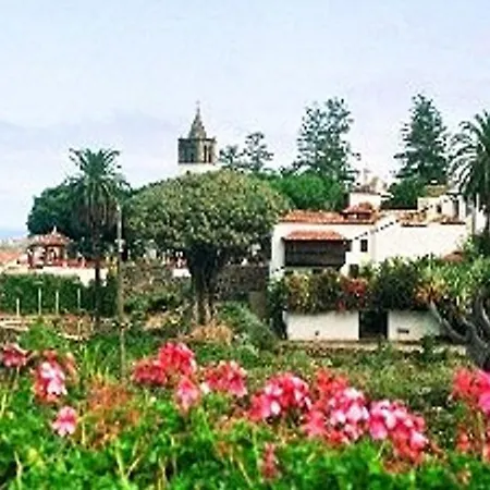 F3884 Studio In El Tanque